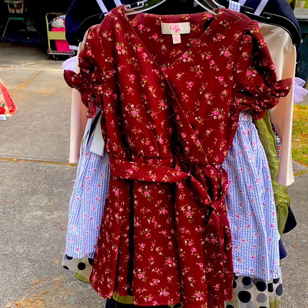 Dress - Picture 2 of 2